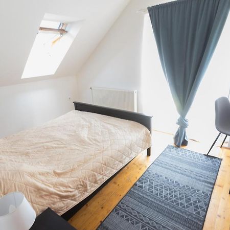 Hi-Bp Garden City Batsanyi Apartment 3 Rooms, Apartment Upstairs Near The City Train With Free Parking Budapest Extérieur photo