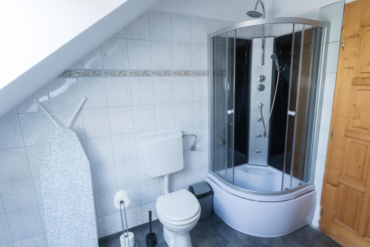 Hi-Bp Garden City Batsanyi Apartment 3 Rooms, Apartment Upstairs Near The City Train With Free Parking Budapest Extérieur photo