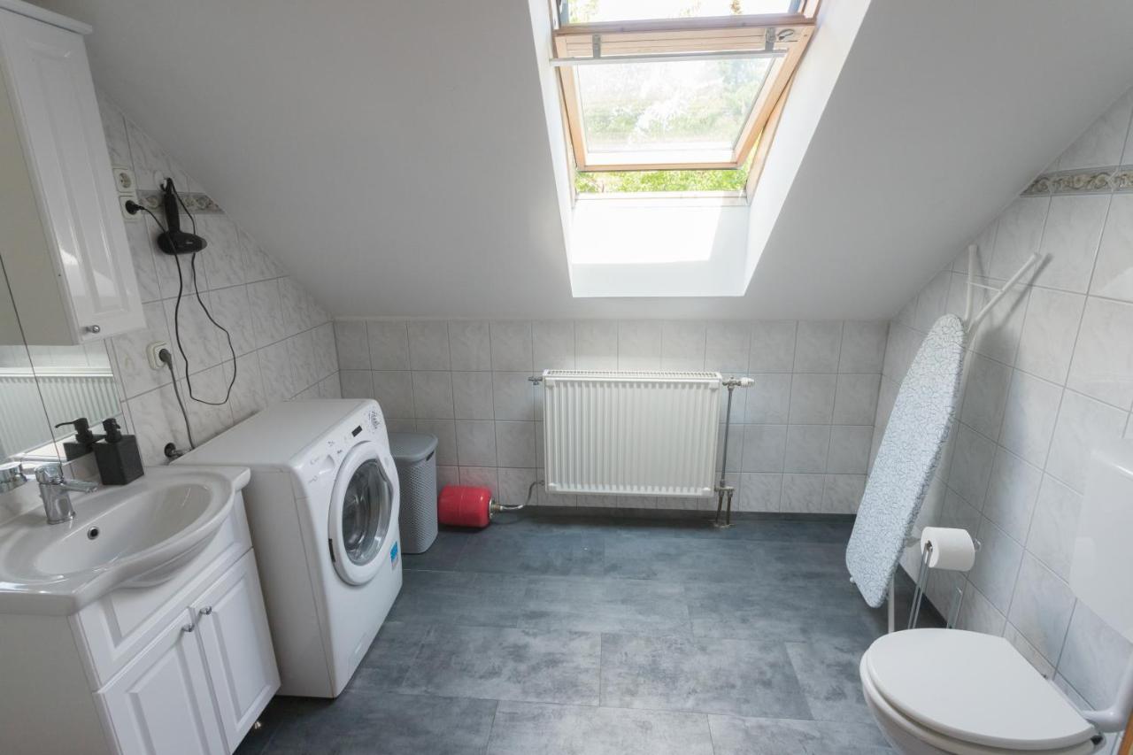 Hi-Bp Garden City Batsanyi Apartment 3 Rooms, Apartment Upstairs Near The City Train With Free Parking Budapest Extérieur photo